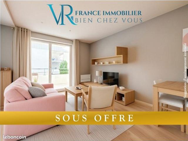 Studio 1 pièce 31 m²