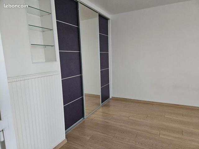 Studio 1 pièce 31 m²