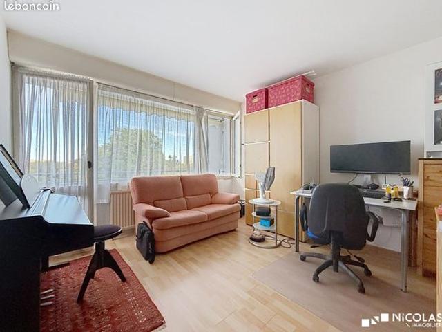 Studio 1 pièce 31 m²