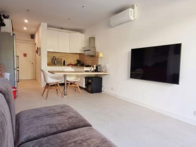 Studio 1 pièce 31 m²
