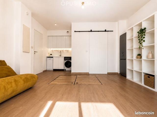 Studio 1 pièce 31 m²