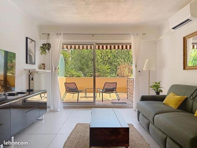 Studio 1 pièce 31 m²
