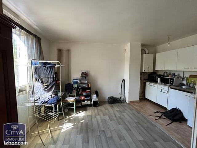 Studio 1 pièce 31 m²