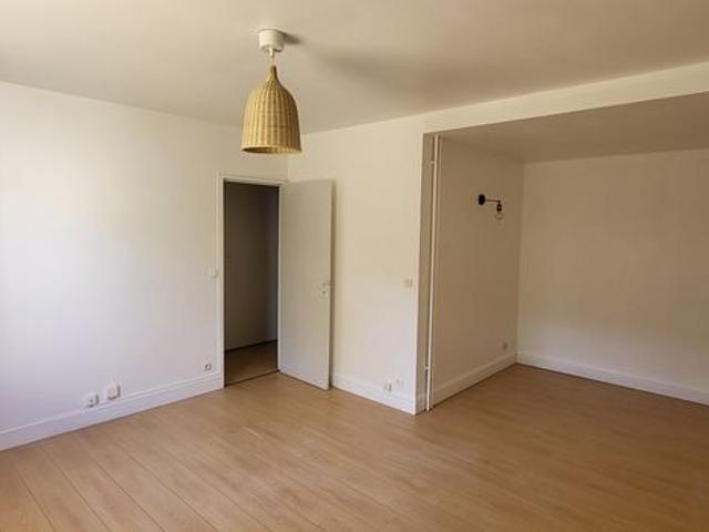 Studio 1 pièce 31 m²