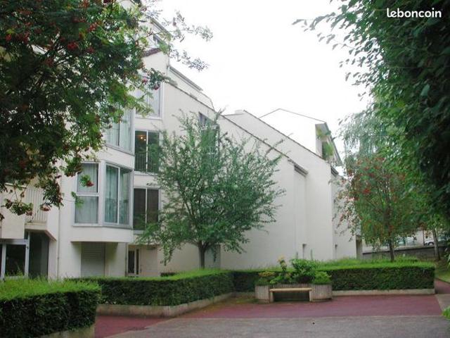 Studio 1 pièce 31 m²