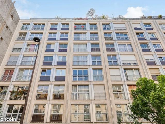 Studio 1 pièce 31 m²