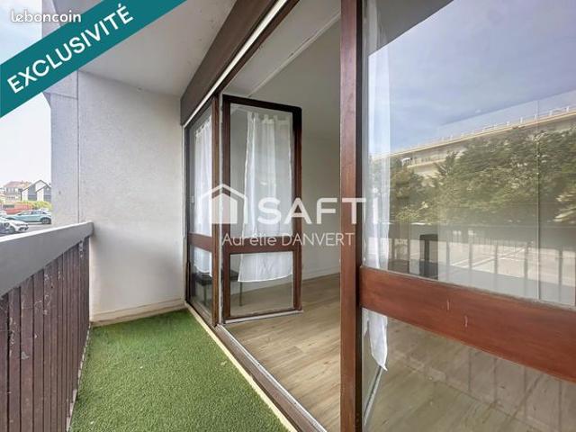 Studio 1 pièce 31 m²