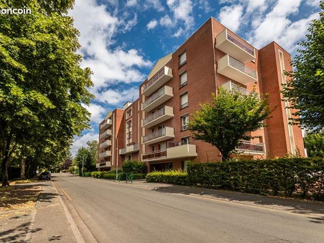 Studio 1 pièce 31 m²