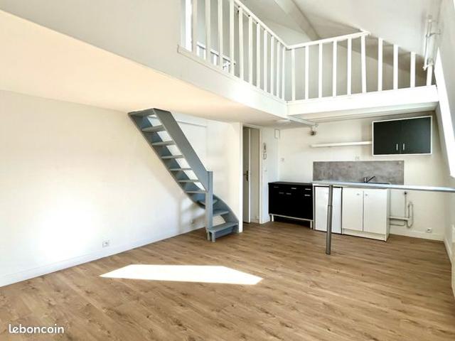 Studio 1 pièce 31 m²