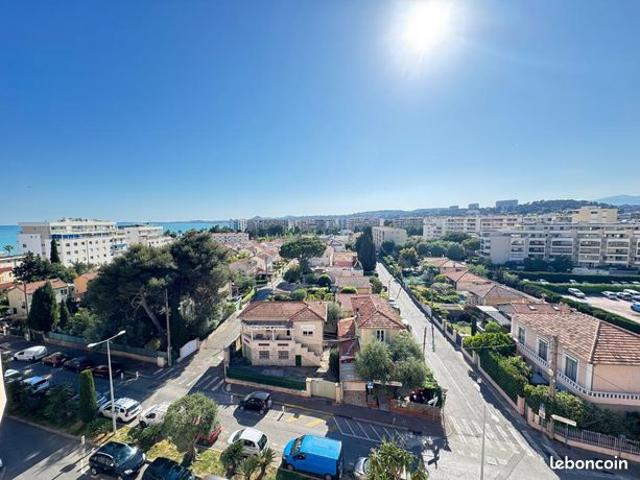 Studio 1 pièce 31 m²