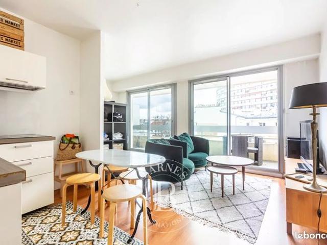 Studio 1 pièce 31 m²