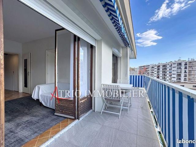 Studio 1 pièce 31 m²