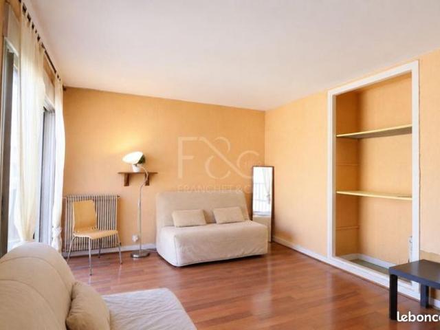Studio 1 pièce 31 m²