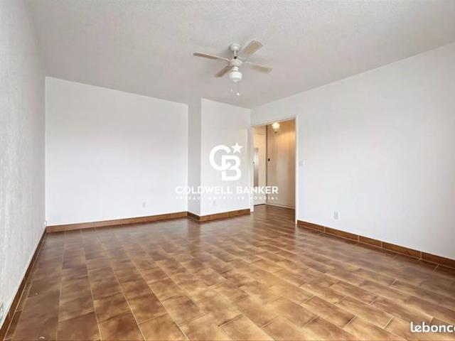 Studio 1 pièce 31 m²