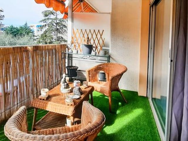 Studio 1 pièce 31 m²