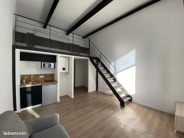 Studio 1 pièce 31 m²