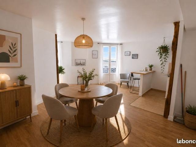 Studio 1 pièce 31 m²