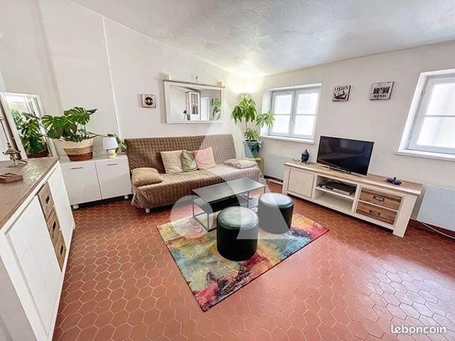 Studio 1 pièce 31 m²
