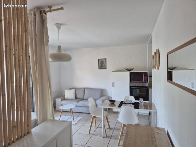 Studio 1 pièce 31 m²