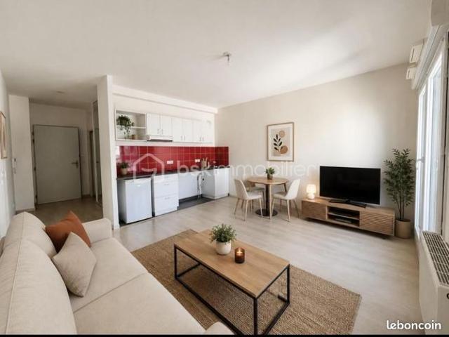 Studio 1 pièce 31 m²