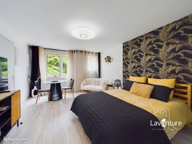 Studio 1 pièce 31 m²