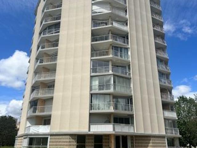 Studio 1 pièce 32 m²