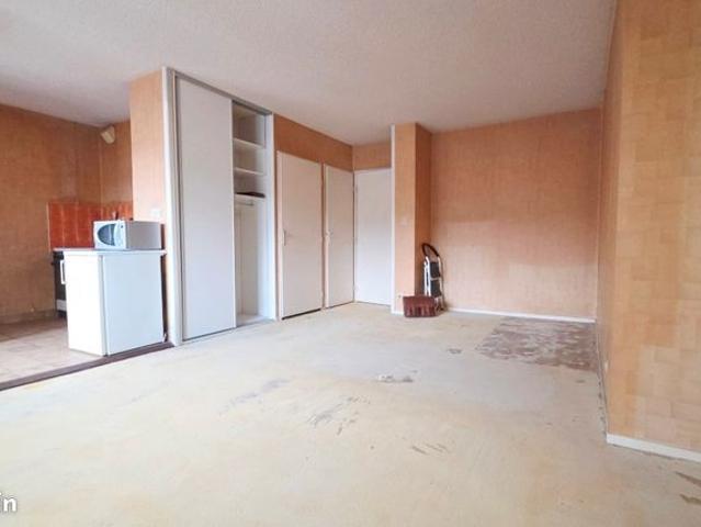 Studio 1 pièce 32 m²