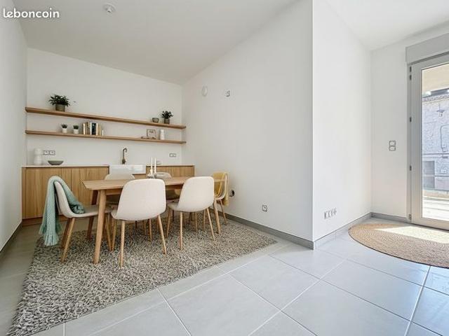 Studio 1 pièce 32 m²