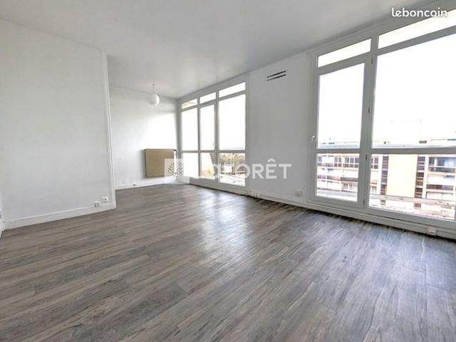 Studio 1 pièce 32 m²