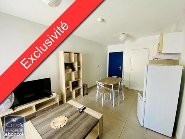 Studio 1 pièce 32 m²