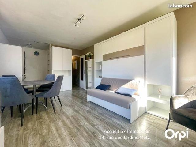 Studio 1 pièce 32 m²