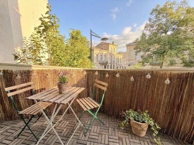 Studio 1 pièce 30 m²