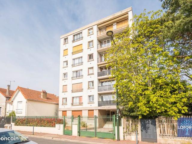 Studio 1 pièce 32 m²