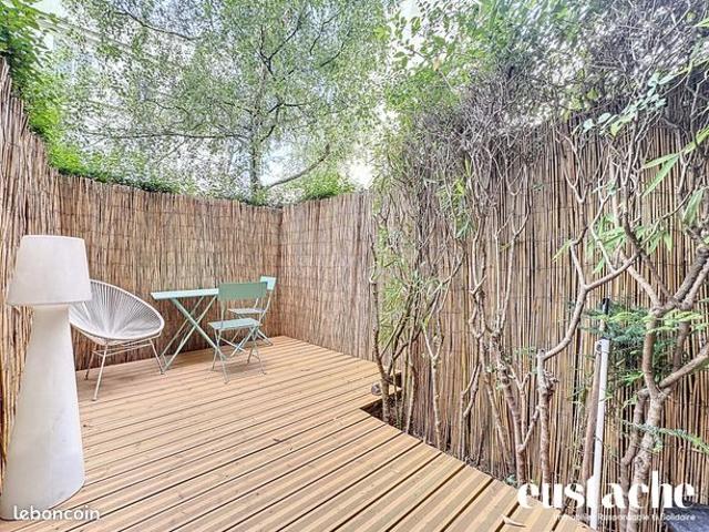 Studio 1 pièce 32 m²