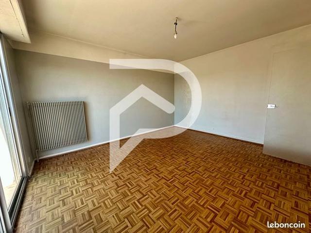 Studio 1 pièce 32 m²