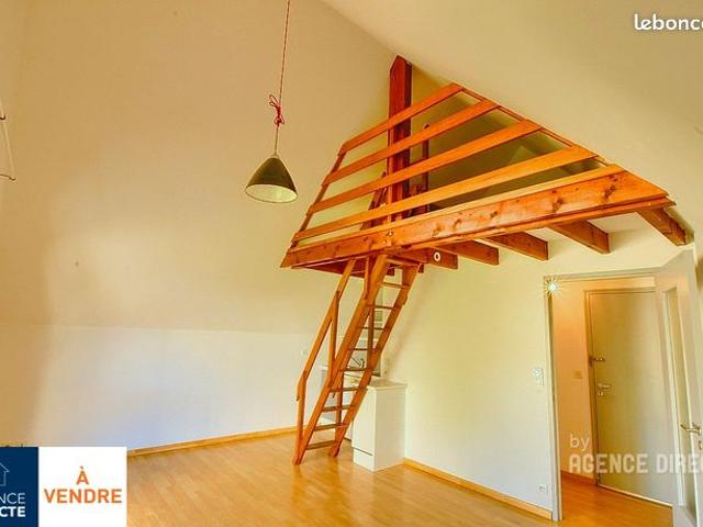Studio 1 pièce 32 m²