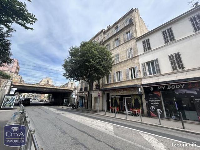 Studio 1 pièce 32 m²