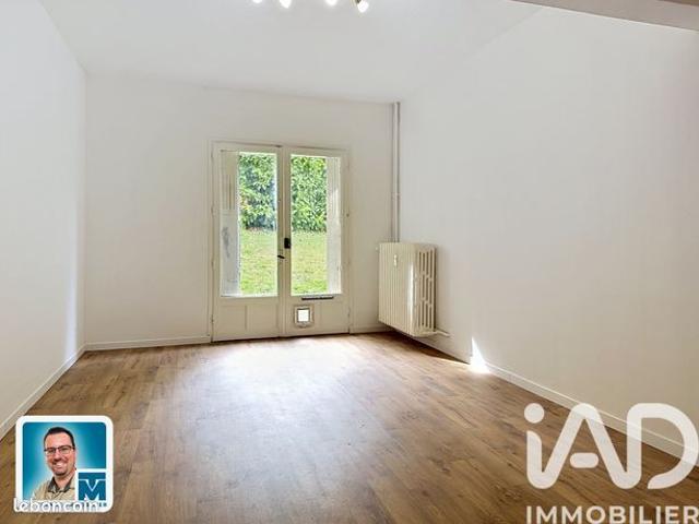 Studio 1 pièce 32 m²