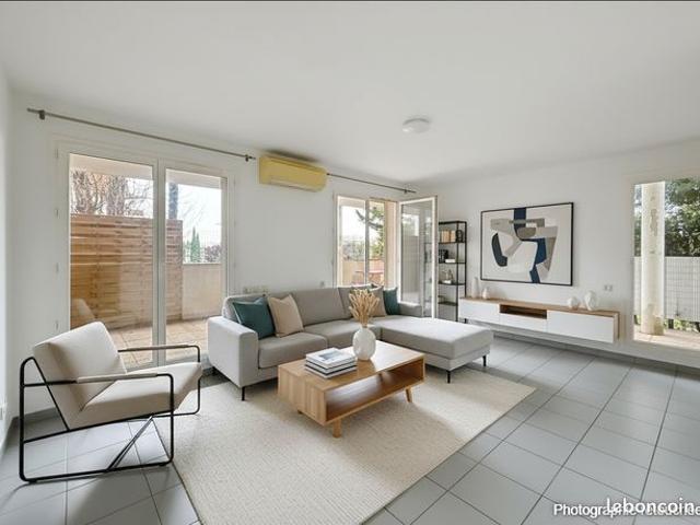 Studio 1 pièce 32 m²
