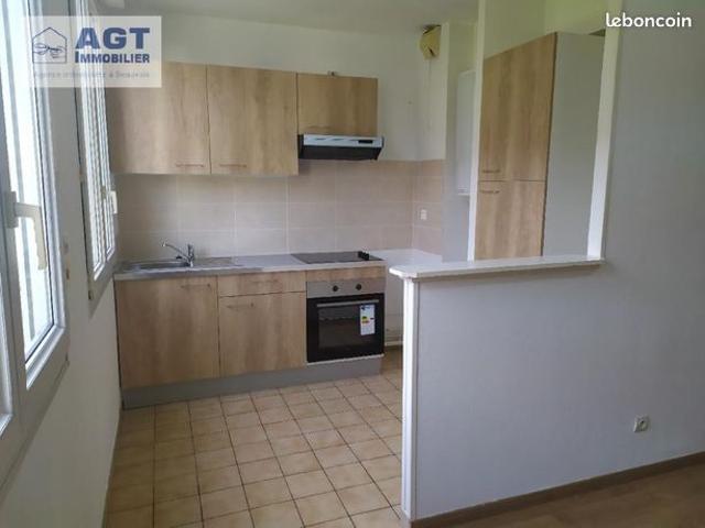 Studio 1 pièce 32 m²