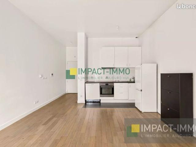 Studio 1 pièce 32 m²