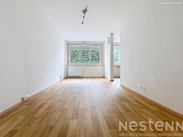 Studio 1 pièce 32 m²