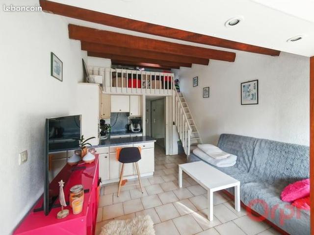 Studio 1 pièce 32 m²