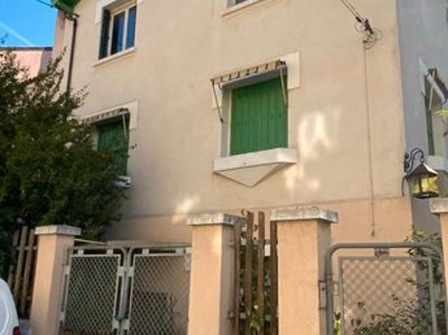 Studio 1 pièce 32 m²