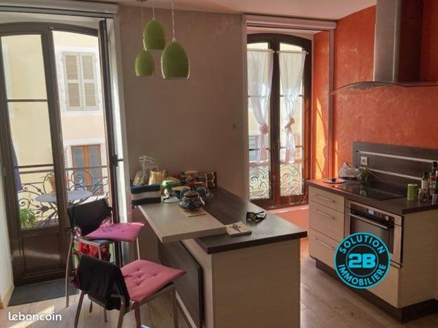 Studio 1 pièce 32 m²