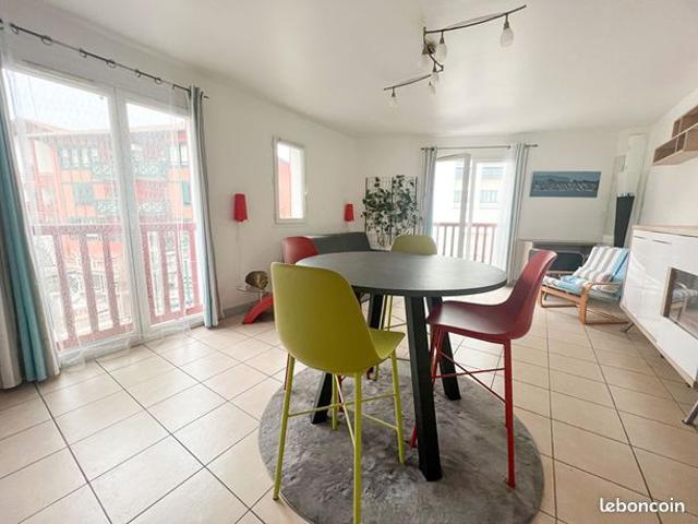 Studio 1 pièce 32 m²