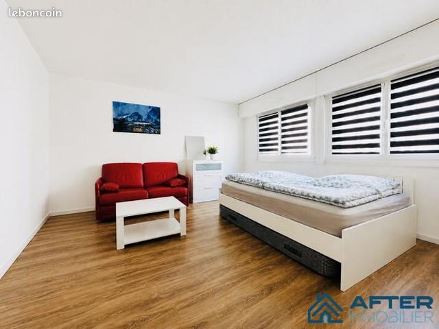 Studio 1 pièce 32 m²