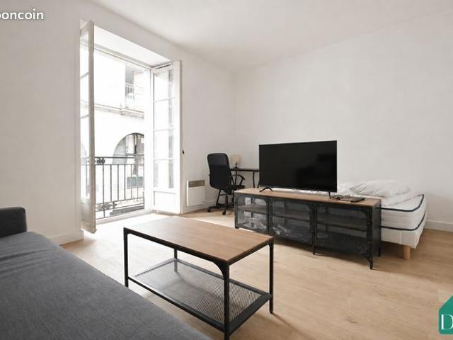 Studio 1 pièce 32 m²