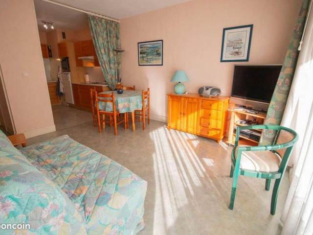 Studio 1 pièce 37 m²
