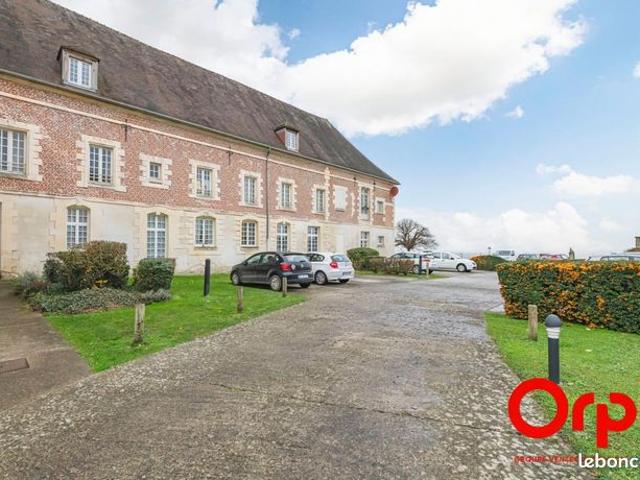 Studio 1 pièce 37 m²